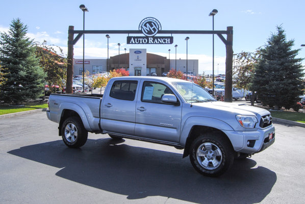 2013 Toyota Tacoma 4x4 V6 Automatic  Pickup Truck