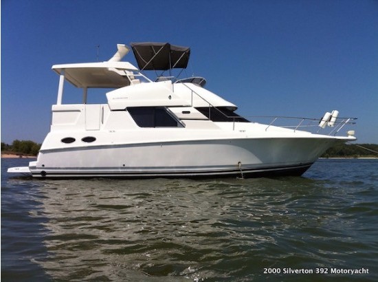 2000 Silverton 392 Motor Yacht