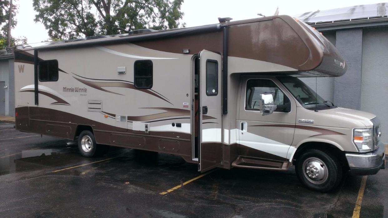 2014 Winnebago MINNIE WINNIE 31KP