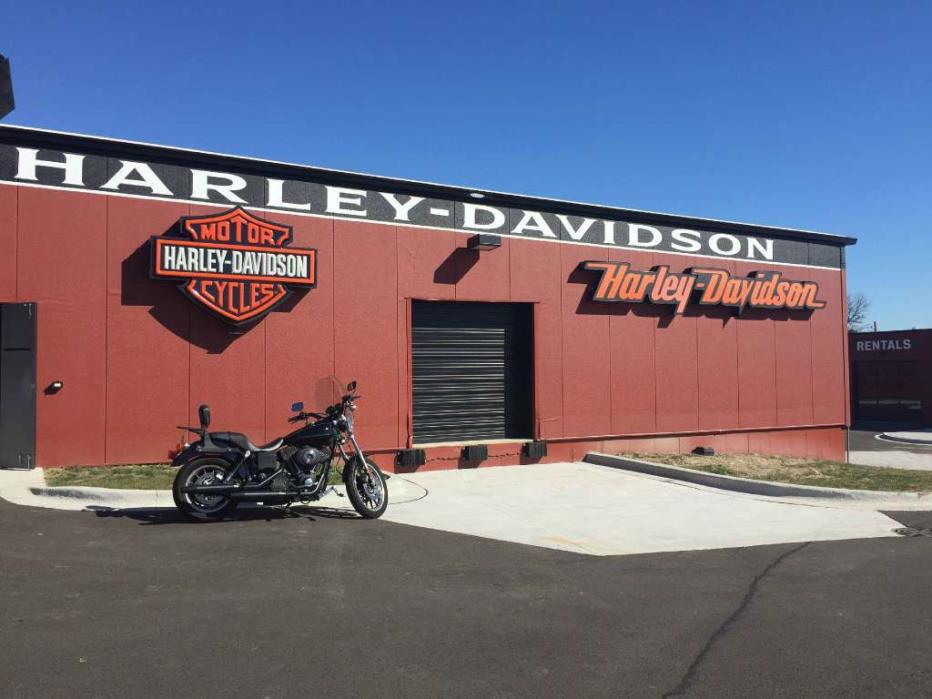 2017 Harley-Davidson SPORTSTER 883 IRON
