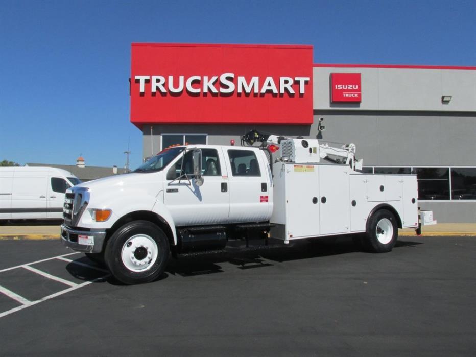 2011 Ford F750  Utility Truck - Service Truck
