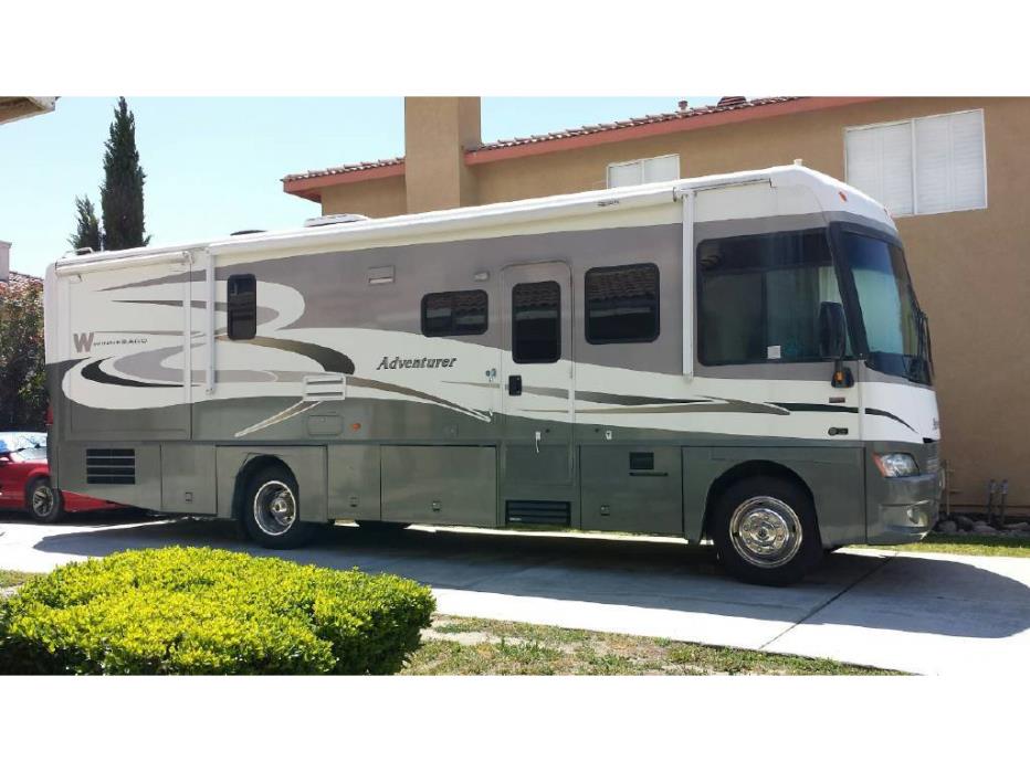 2006 Winnebago ADVENTURER