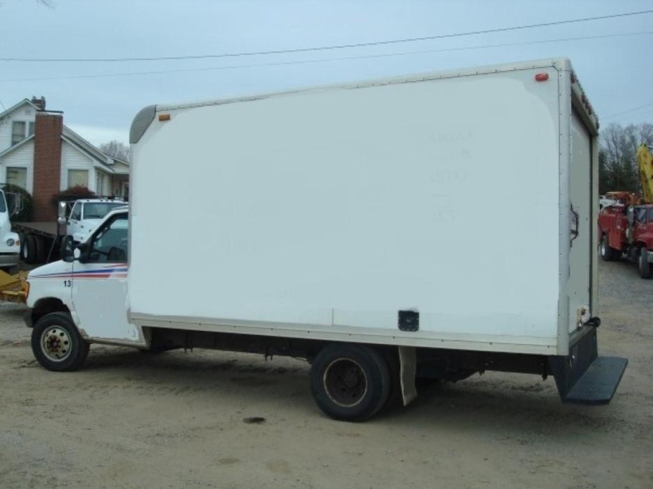 2005 Ford E350  Cargo Van