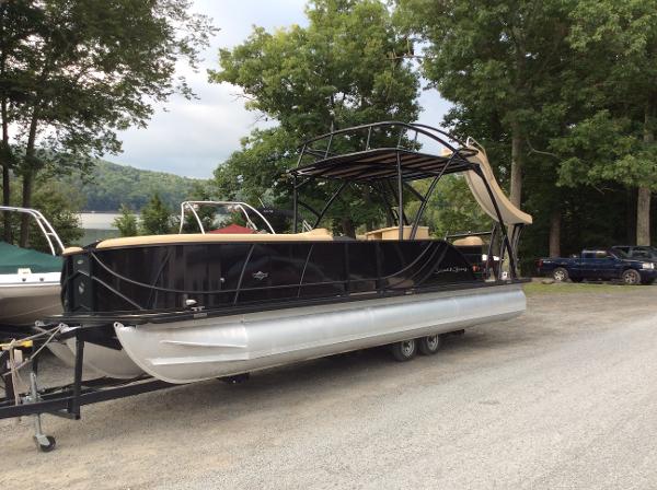 2017 South Bay Pontoons 527E UD