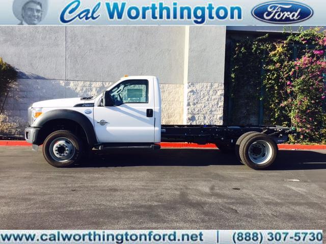 2016 Ford Super Duty F-550 Drw  Cab Chassis