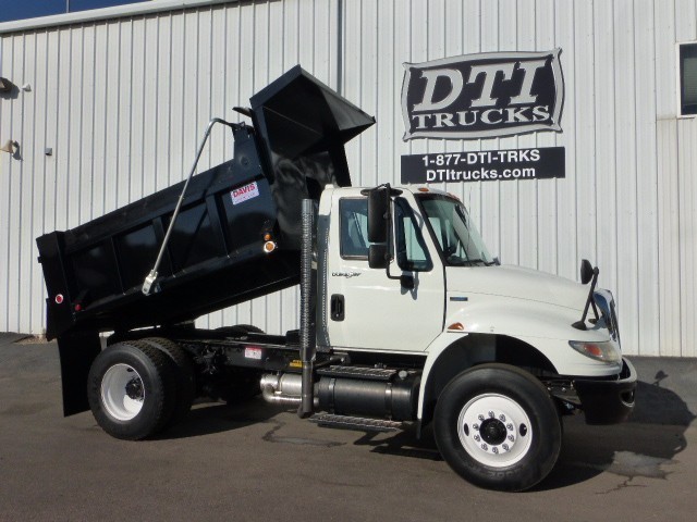 2009 International Durastar 4400  Dump Truck