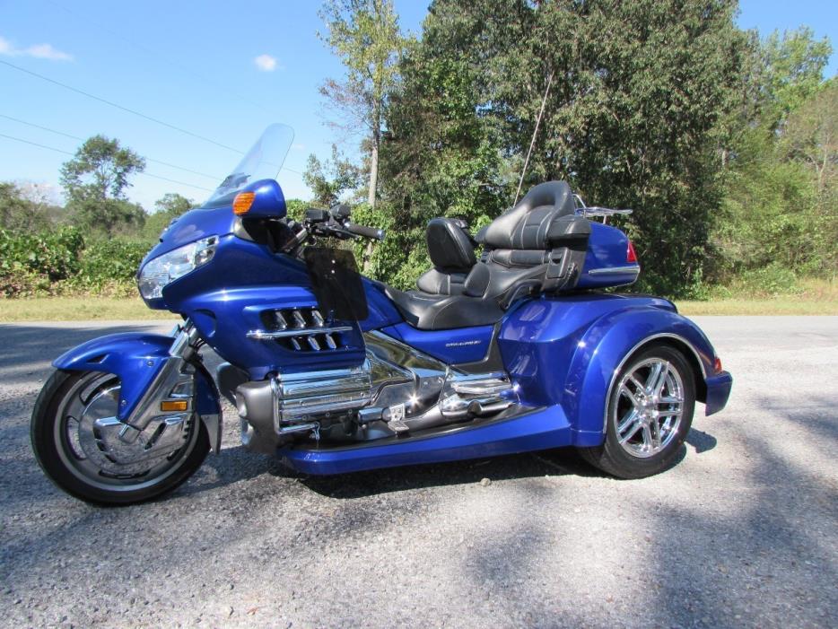 2013 Honda GOLDWING GL1800 ROADSMITH HTS WITH RUNNING BOARDS