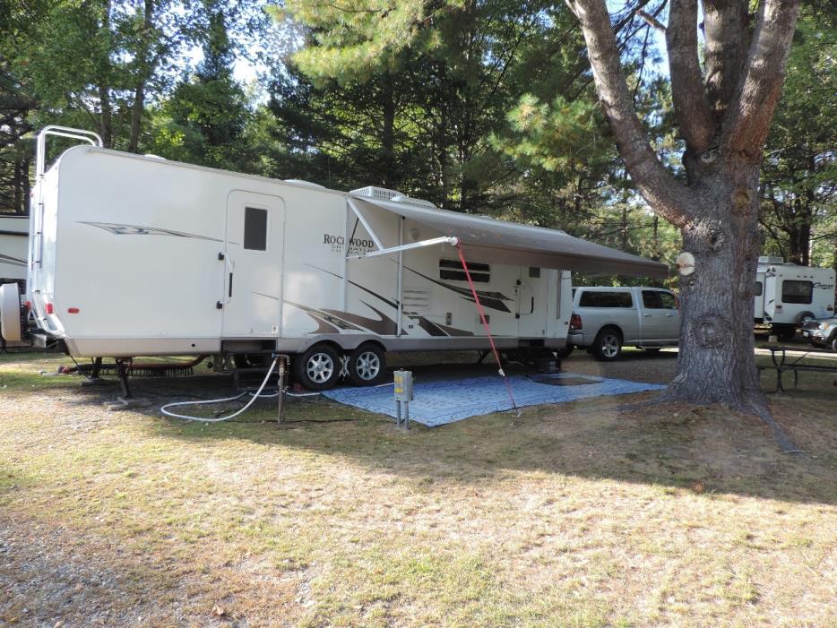 2008 Forest River ROCKWOOD SIGNATURE 8319SS