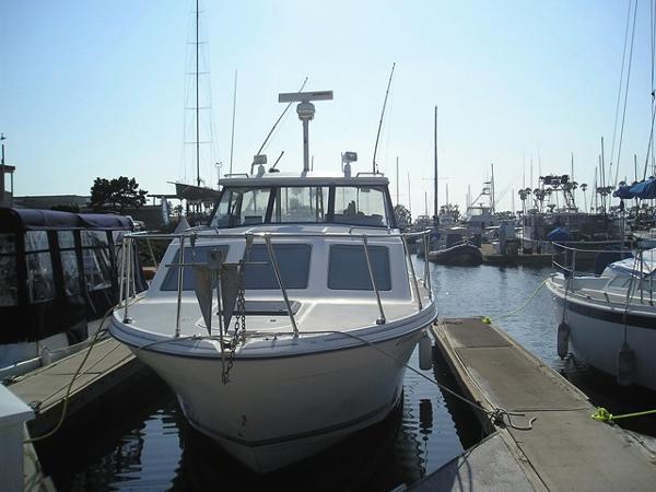 1994 Bayliner 2859 Classic Cruiser