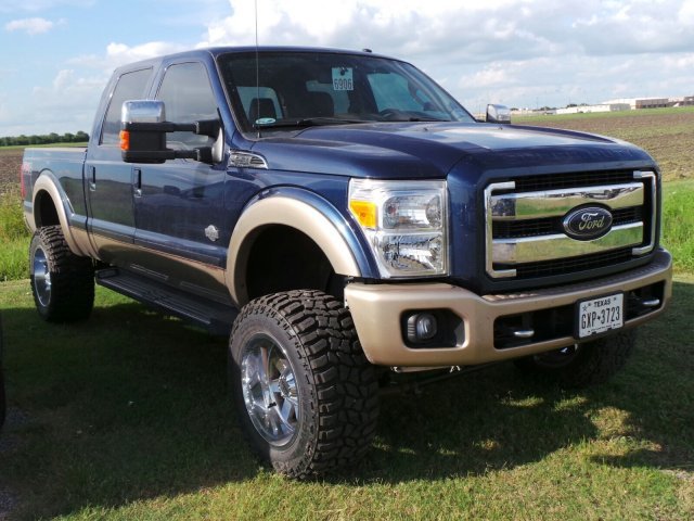 2014 Ford Super Duty F-250 Srw  Pickup Truck