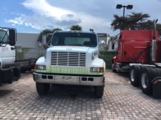 2002 International 4900  Cab Chassis