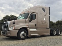2014 Freightliner Cascadia Evolution  Conventional - Day Cab