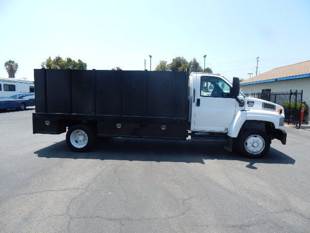 2006 Gmc C5500  Stake Bed