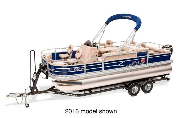 2017 Sun Tracker Fishin' Barge 22 DLX