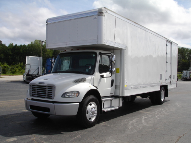 2009 Freightliner M2-106  Box Truck - Straight Truck