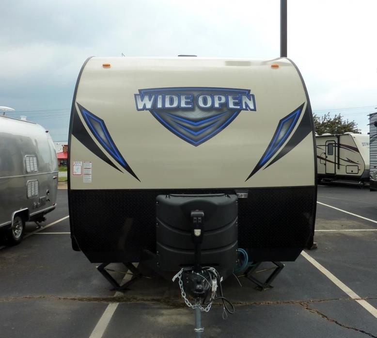 2015 Gulf Stream Yellowstone WIDE OPEN