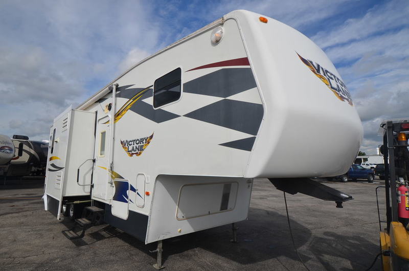 2008 Dutchmen VICTORY LANE 38SRV TOY HAULER