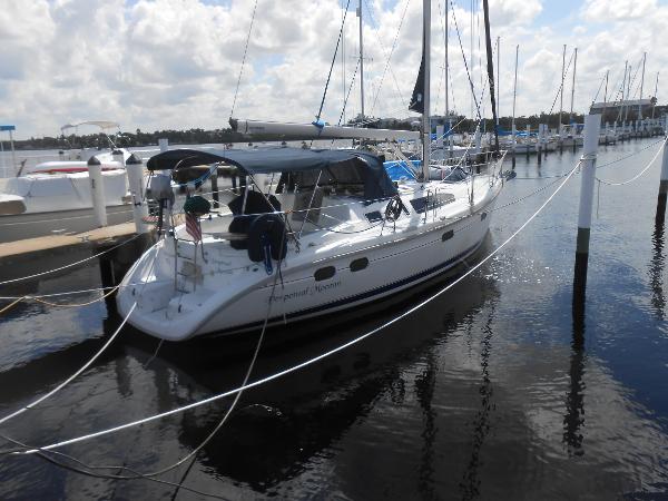 1997 Hunter 376