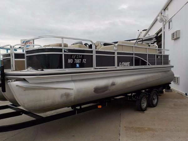 2013 LOWE BOATS SF Pontoon 234