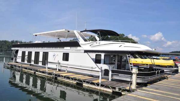 2004 Sumerset 16' x 75' House Boat