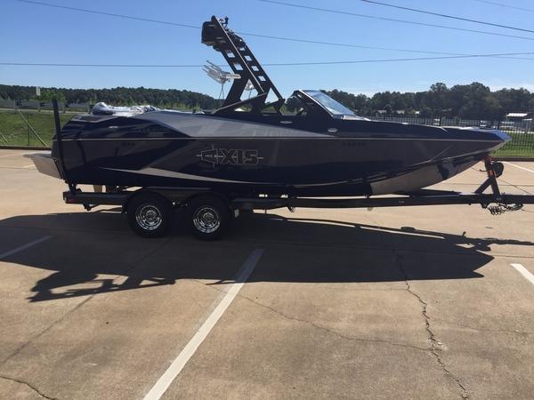 2016 Axis A22 with 350 HP