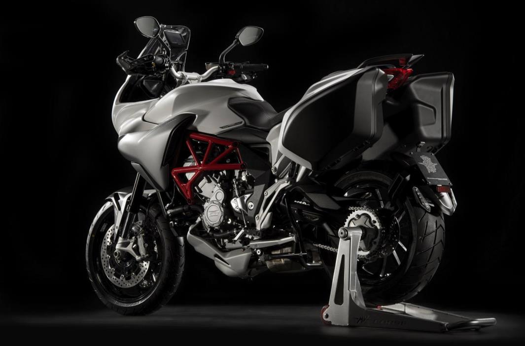 2006 Mv Agusta BRUTALE 910 - GET NAKED (bikes) at GP!!