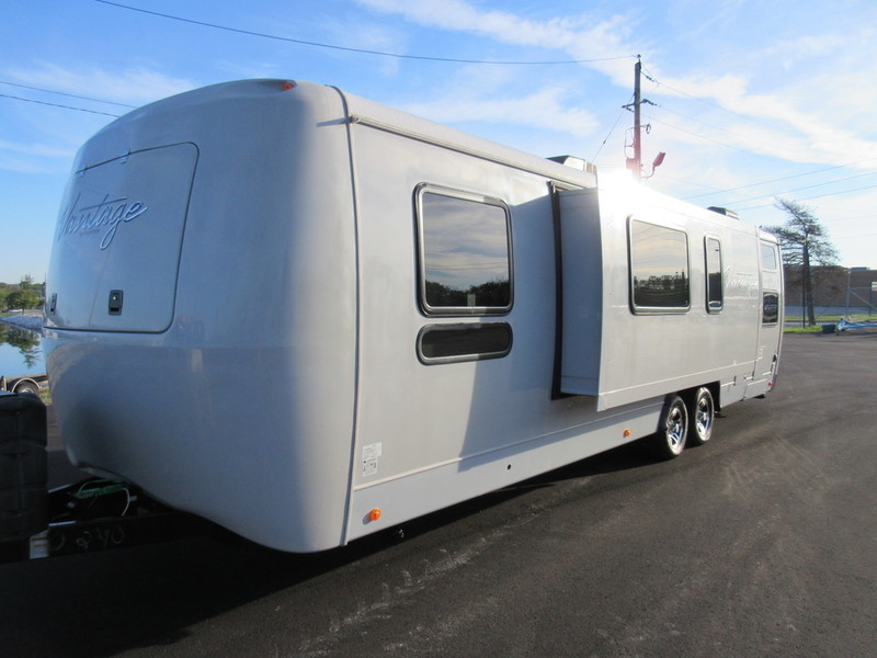 2012 Keystone Rv Vantage 32QBS