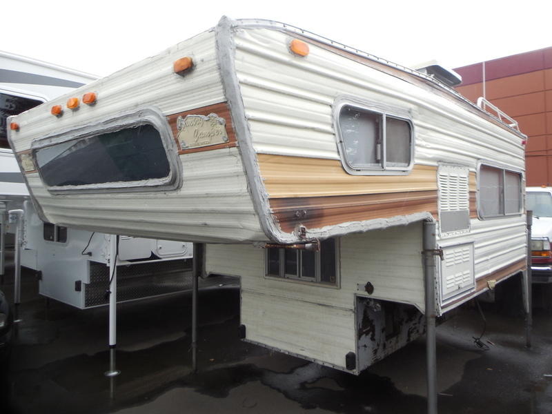 1976 Country Camper 8'