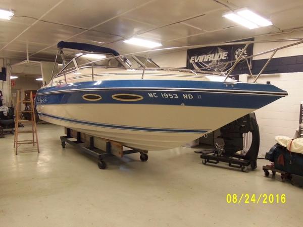 1987 Sea Ray S24 Sorrento