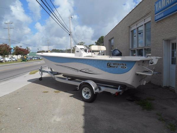 2016 Carolina Skiff DLV Series 198