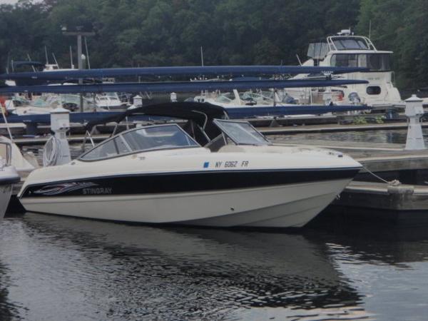 2007 Stingray 230 LX