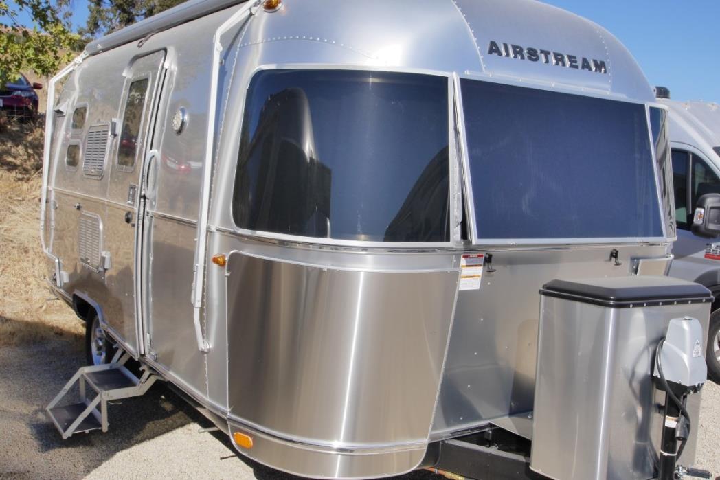 2017 Airstream Flying Cloud 20