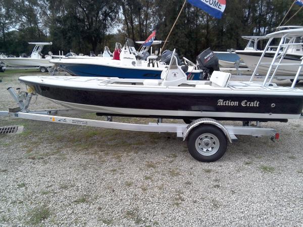 2016 Action Craft 1820 ACE
