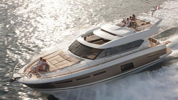 2017 Prestige Yachts 630 S