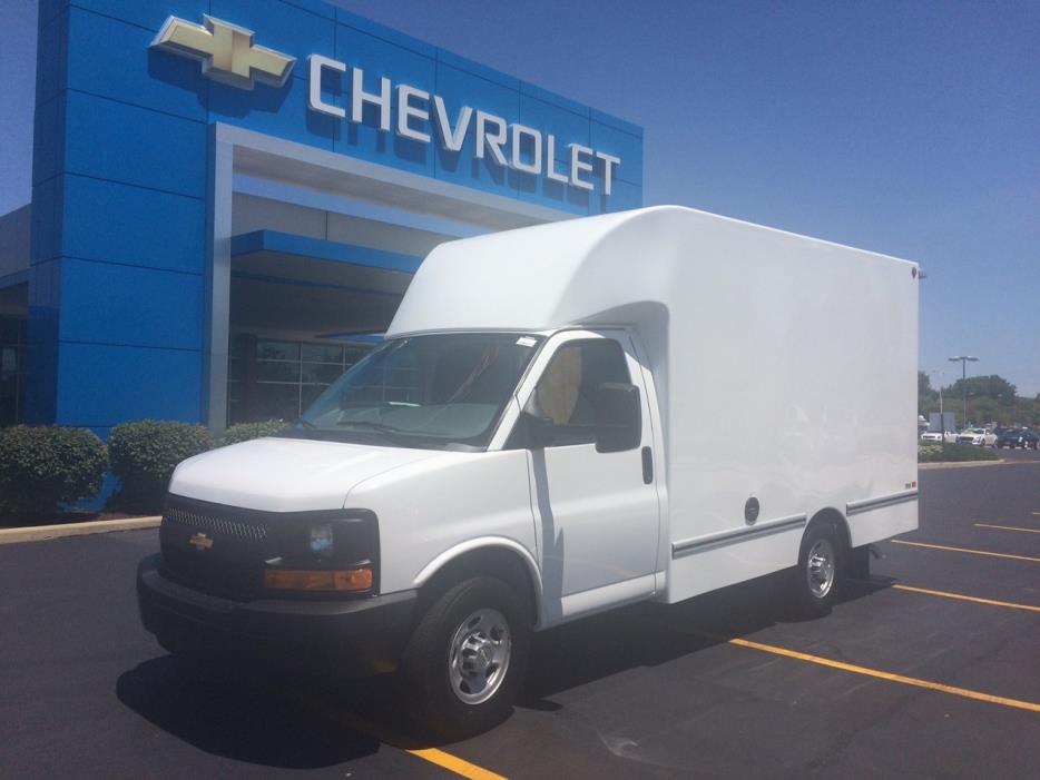 2016 Chevrolet Express 3500  Cutaway-Cube Van