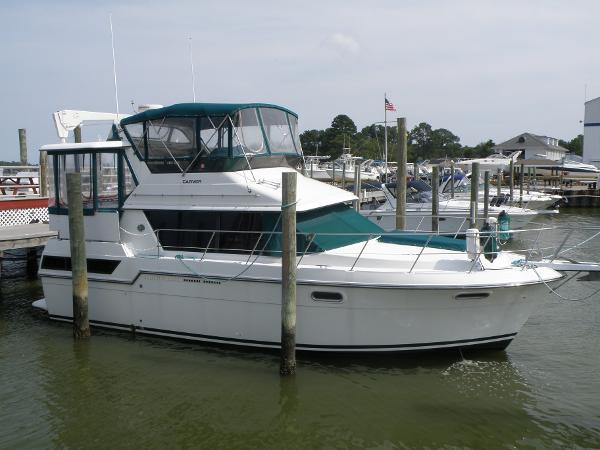 1988 Carver 38 Aft Cabin