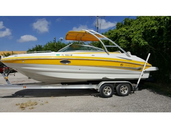 2007 Crownline 252 EX