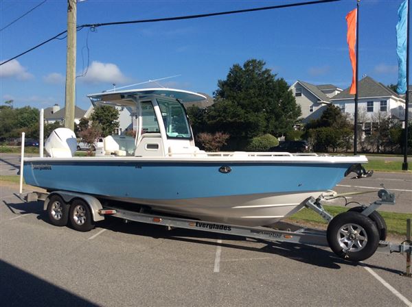 2016 EVERGLADES BOATS 273