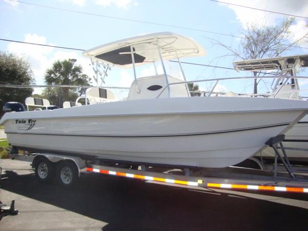 2015 Twin Vee Ocean Cat