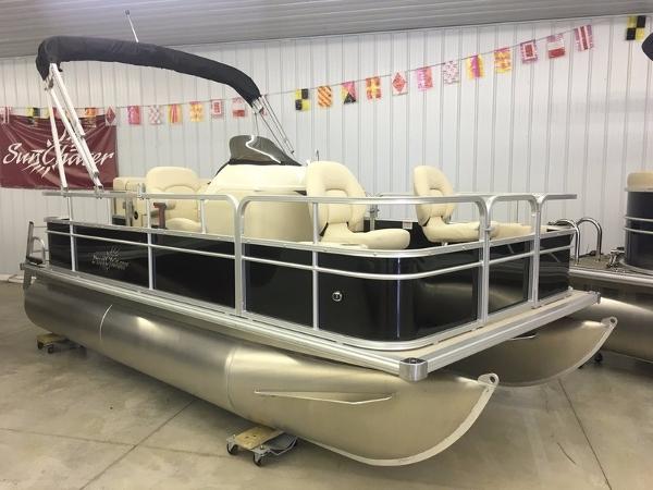 2017 SunChaser Traverse 7516 Fish