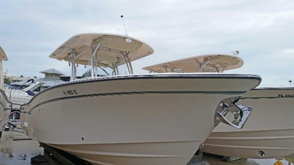 2009 Grady-White Bimini 306