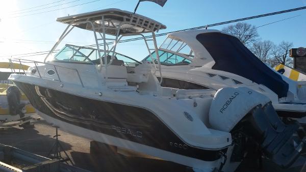 2016 Robalo R305 Walkaround