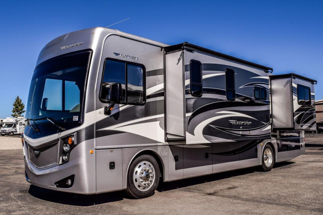 2014 Fleetwood EXCURSION