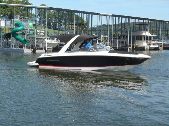 2009 Regal Sport Boats 2700