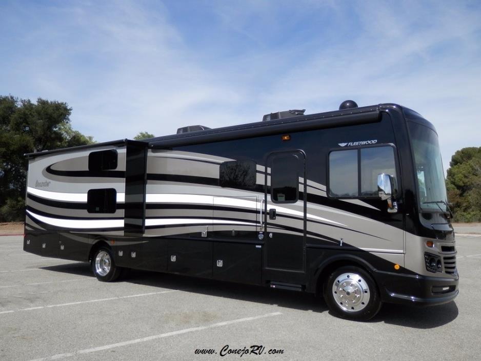2017 Fleetwood Bounder LX 36H Bunk House 1.5 Bath King Bed Full Paint