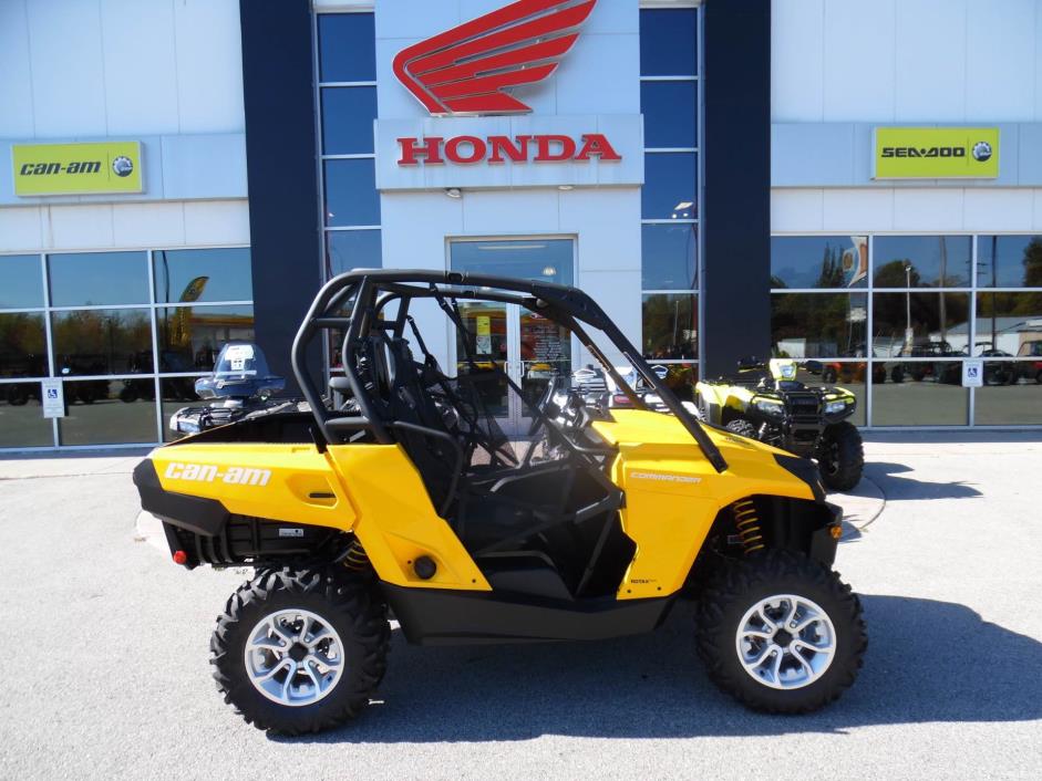 2015 Can-Am Commander™ DPS™ 1000