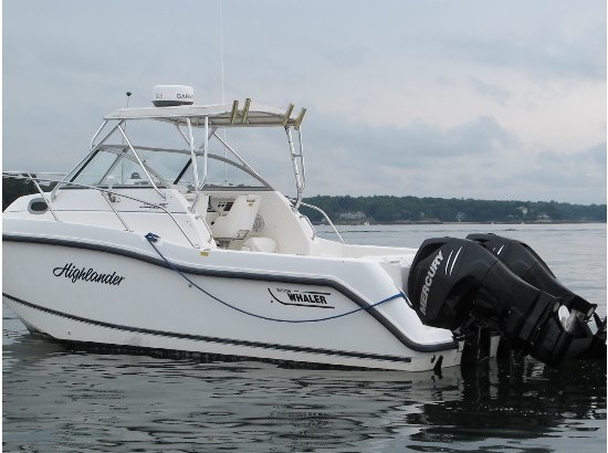 2002 Boston Whaler 255 Conquest