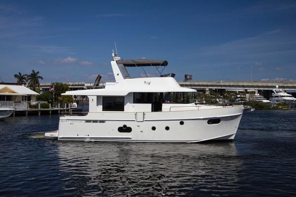 2017 Beneteau Swift Trawler