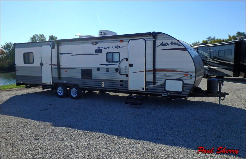2015 Forest River Cherokee Grey Wolf 27RR