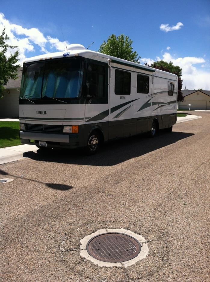 2002 Holiday Rambler ADMIRAL 33PBD